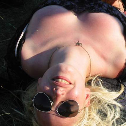 Luna en vacker tjej